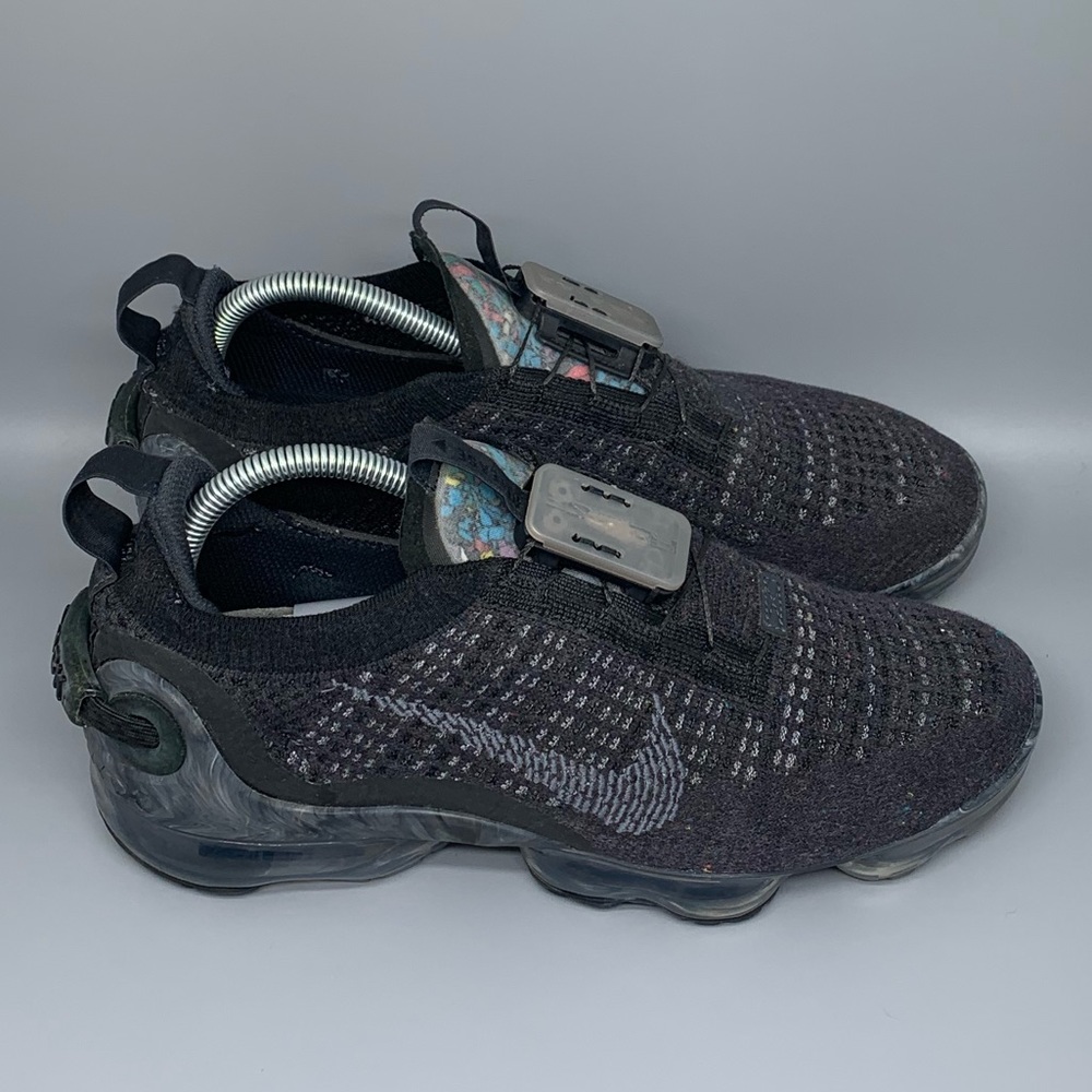 Nike Air VaporMax 2020 Flyknit Men’s Sz 8 / Women’s‎ Sz 9.5